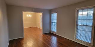 4 Bedroom, 2 bath, 2 car garage 4 Bedroom, 2 bath, 2 car garage Gallery 10