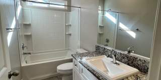 Charming and Elegant Home in Clovis District Gallery 30