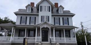 257 Main Street Gallery 1