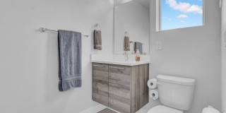 Stunning 3-bedroom, 4-bathroom townhouse! Gallery 27