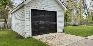 Complete Ferndale Renovation - 4 Bedrooms and Two Full Bathrooms! Gallery 31