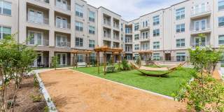 The Residences at 3000 Bardin Gallery 64