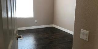 READY TO VIEW TO NOW! 3 Bed/ 2 Bath Home in Arrowhead Lakes Gallery 25