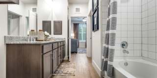 Palladium Houston Ella Gallery 27