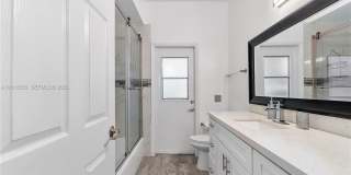 9251 NW 42nd Ct Gallery 22