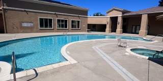 NICE CONDO AT THE RESERVES @ GALLERIA IN ROSEVILLE!! Gallery 15