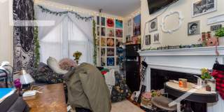 Huge 4 bed in Brookline Gallery 11