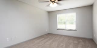 Magnolia Pointe at Madison Gallery 8