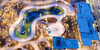 300 East LaSalle Gallery 39