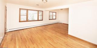 900 S Park Ave Gallery 6