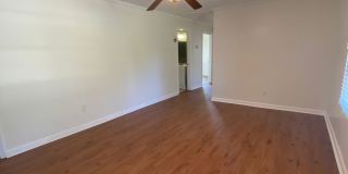 PRE-LEASE JULY 15th! - Adorable 4 bedroom 2.5 bath house in Athens, Ga. Gallery 8