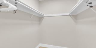 Family-Friendly House with Pool and Spacious room Gallery 24