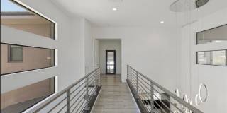 47 Pristine Glen Street Gallery 53