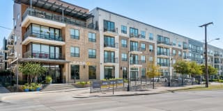 Eleven10 at Farmers Market Apartments Gallery 29
