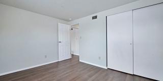 2 Bedroom One Level Apartment Gallery 53