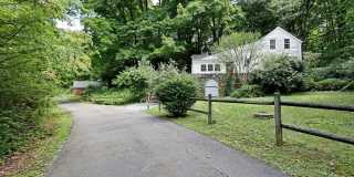 37 Peaceable Street Gallery 1