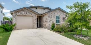 BEAUTIFUL 3-BEDROOM D.R. HORTON HOME IN REDBIRD RANCH Gallery 1