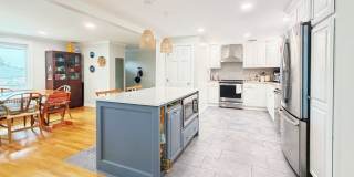 318 Mystic Street Gallery 1