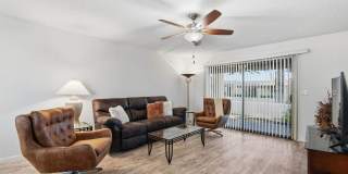 650 South Arrowwood Way Gallery 5