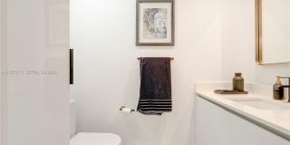 545 SW 11th St Gallery 24