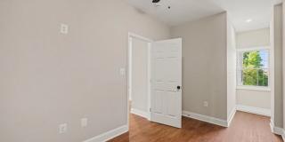 615 N. Calhoun Street #1 Gallery 15