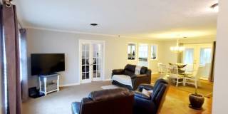 Desireable Home in Surfside Beach just blocks from the ocean Gallery 6