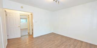 904 S Marengo Ave Gallery 30