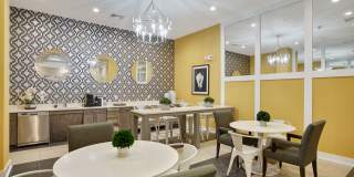 The Grande at Metropark Gallery 21
