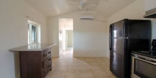 2 Bed 1 Bath Home with Private Fenced Backyard! Gallery 11