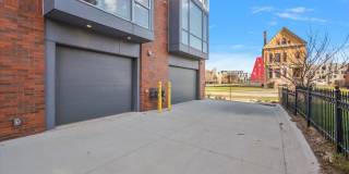 3105 Brush Street Gallery 29