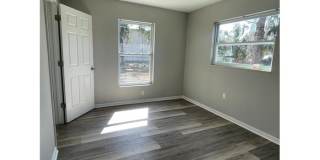 806 12th Street East 806 12th Street East Gallery 3
