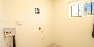Newly Remodeled Home Near University of Arizona! Gallery 11