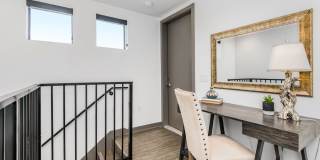 Townhomes and Studios in Culver City w/ Parking & Private Rooftop Deck! Gallery 11