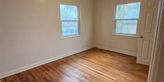 1906 8th Street Gallery 7
