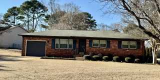 601 Larry Drive Gallery 1