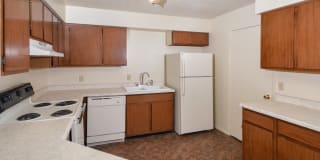 Country Crest Townhomes Gallery 16