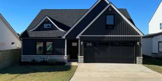 Beautiful Home for Rent – Modern Comforts  Great Features! Gallery 1