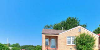 1501 Northeast Grand Boulevard Gallery 10
