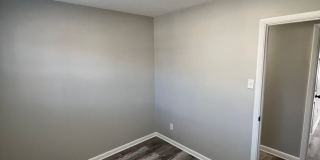 3 Bedroom Beautifully updated Ranch Gallery 20