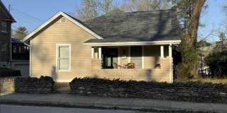 Spacious 3BR Home Near IU Bloomington | 5 Minute Walk to Campus| Just $907 per person Gallery 1