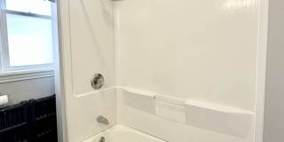 423 Hamilton St Gallery 8