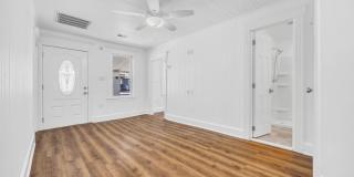 103 17th Avenue Gallery 12