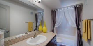 Reserve at Garden Oaks Gallery 16