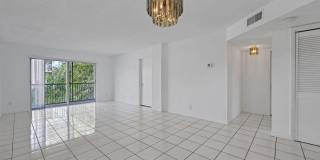 8735 Ramblewood Drive Gallery 2