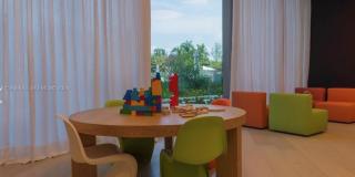 10201 Collins Ave Gallery 15