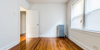 7801 S Yates South Shore Apartments Gallery 7