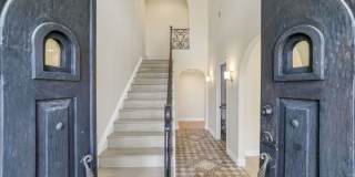 209 N Doheny Dr Gallery 6