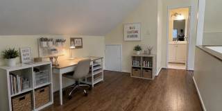 1661 CEDAR HOLLOW Way Gallery 7