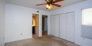 908 LAKE DESTINY ROAD Gallery 17