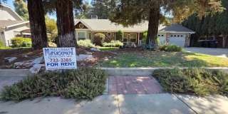 2828 S Court Street Gallery 1